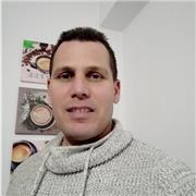 Profesor de Educación Física y Deportes se ofrece a impartir clases de baloncesto, atletismo, fútbol, voleibol, ajedrez, béisbol, softbol, etc; a niños y jóvenes